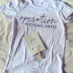 Wedding dress shopping bride tee and voting paddles. Say yes to the dress!